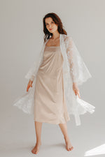 Melodie Lace Robe in Ivory